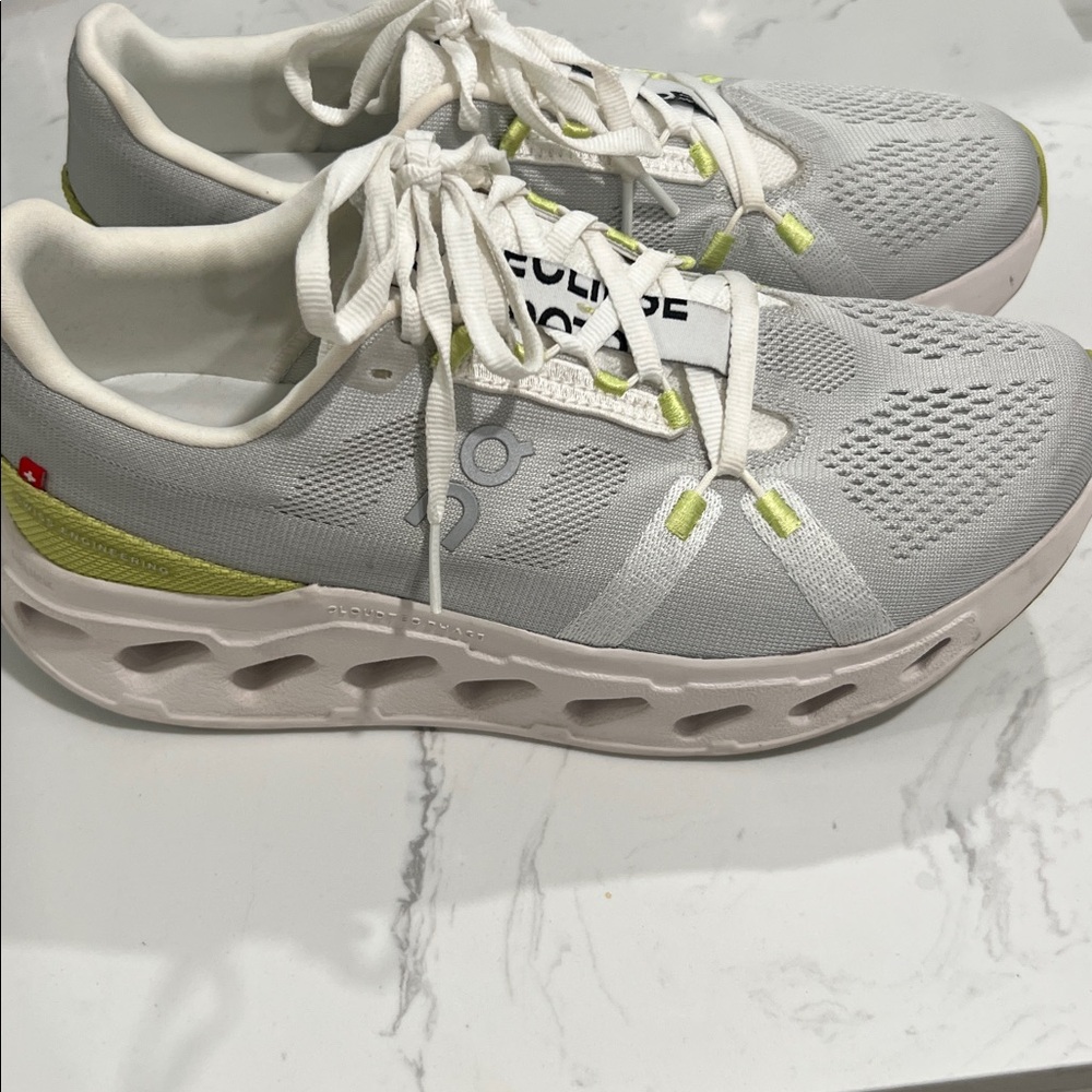 Women's White And Gray On Cloud Eclipse Sneakers - image 6